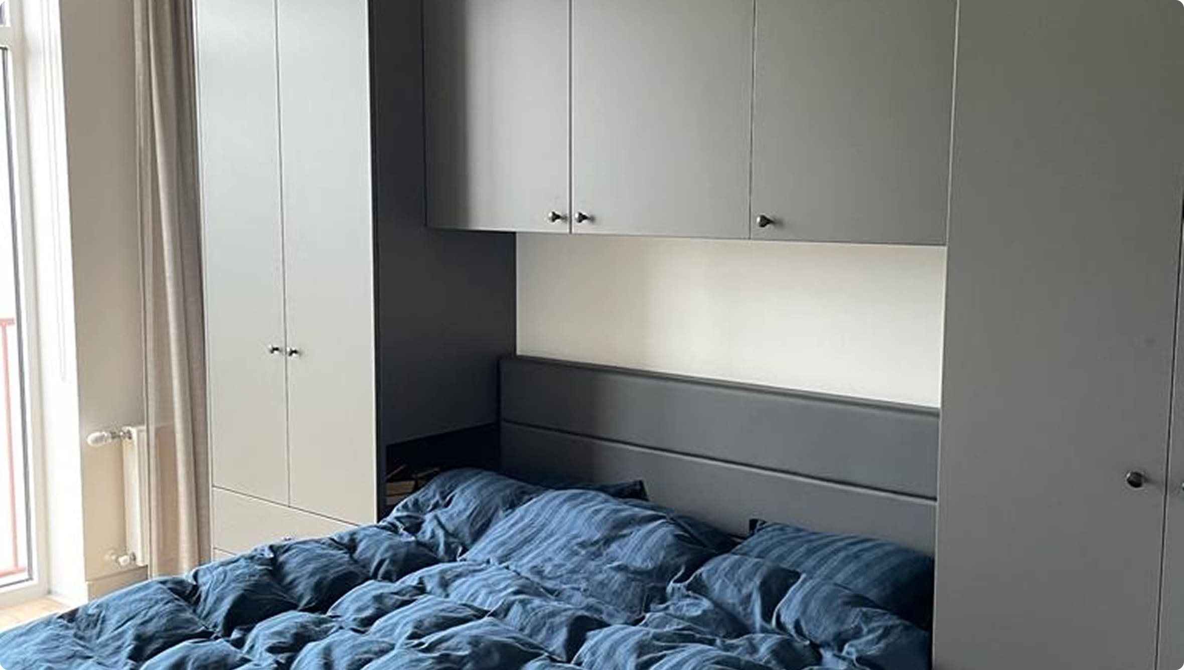 {{ images.MqhXfMfBRX.alt }}