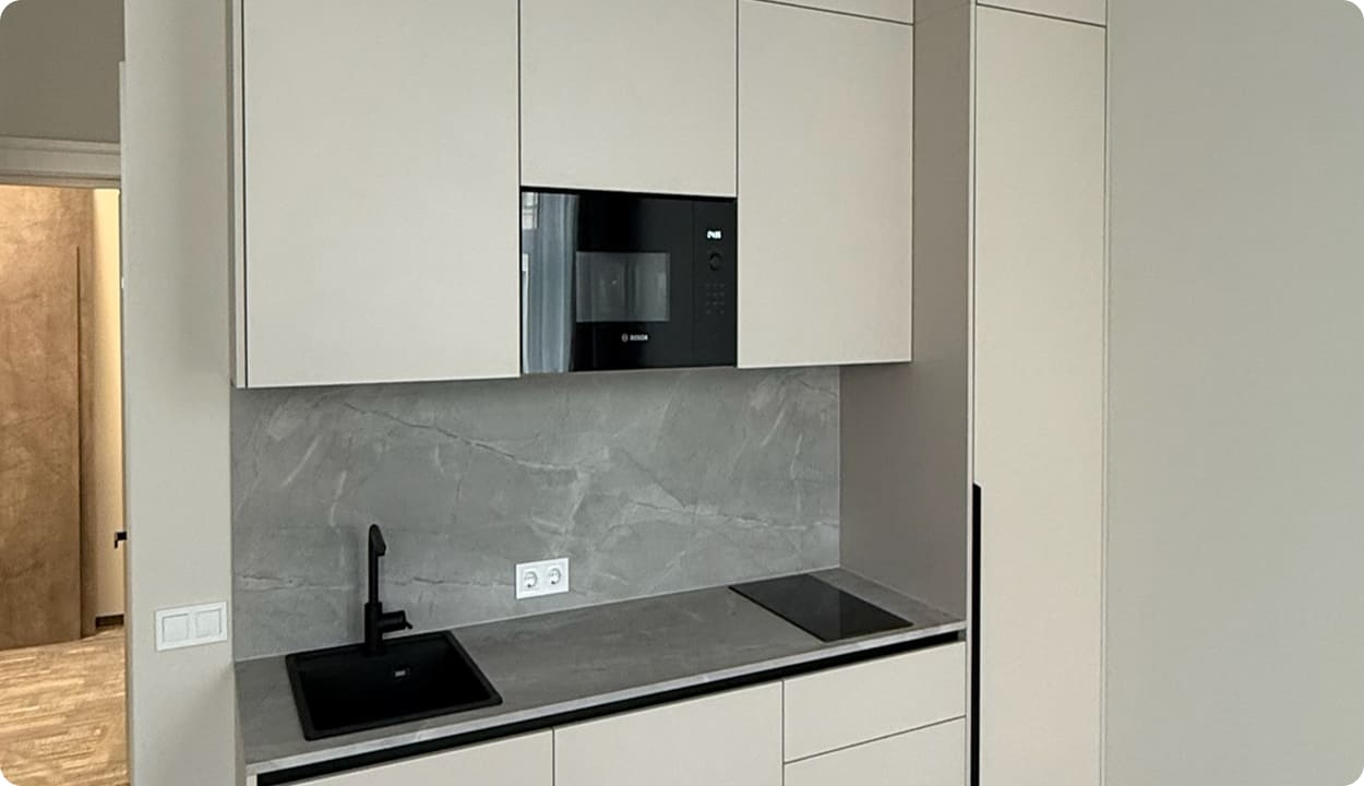 {{ images.vTiBvldUJx.alt }}